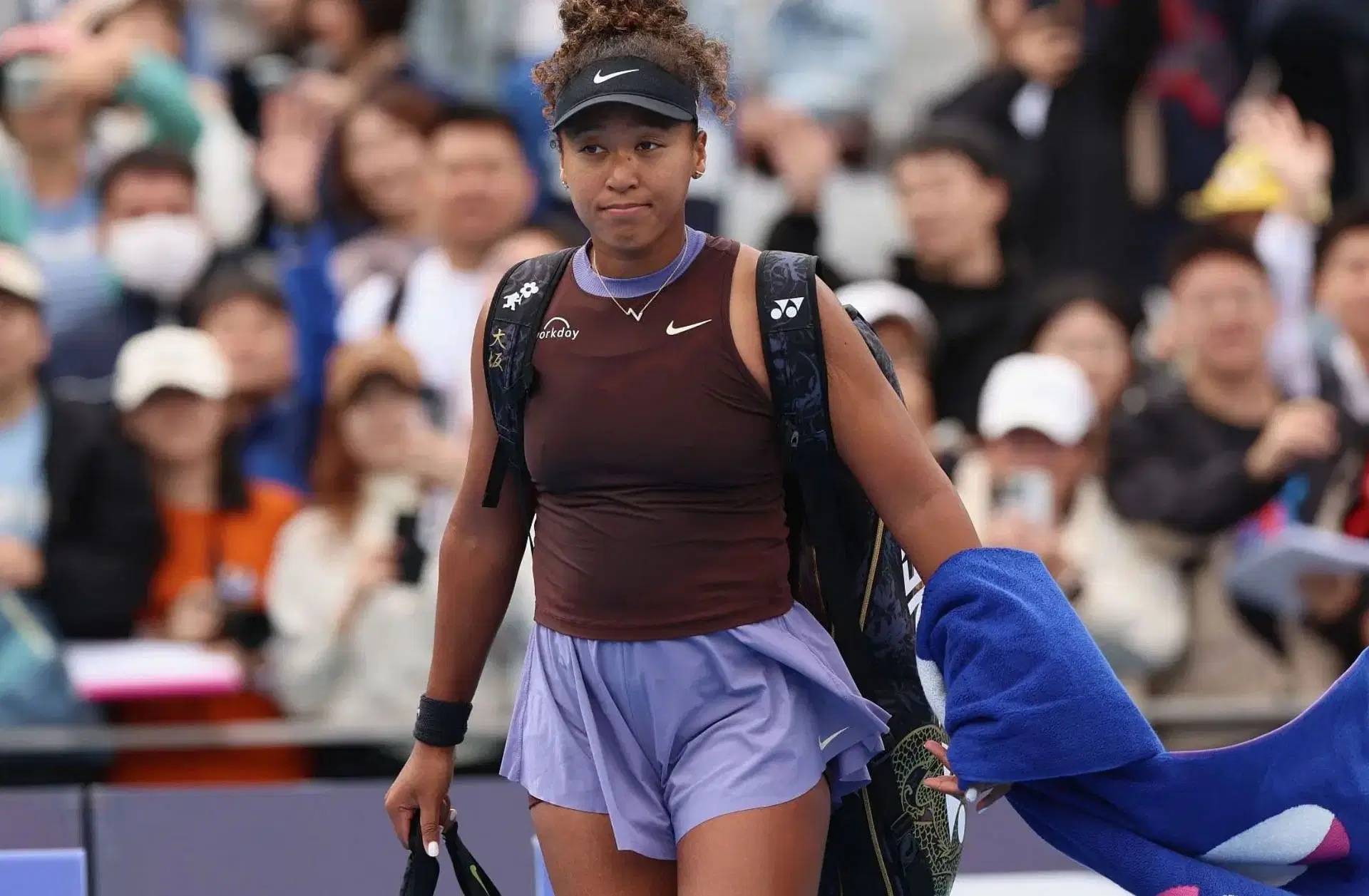 J9九游会体育电竞 - 大坂直美回归赛场，精彩发挥首场状态亮眼，曼联观众沸腾！